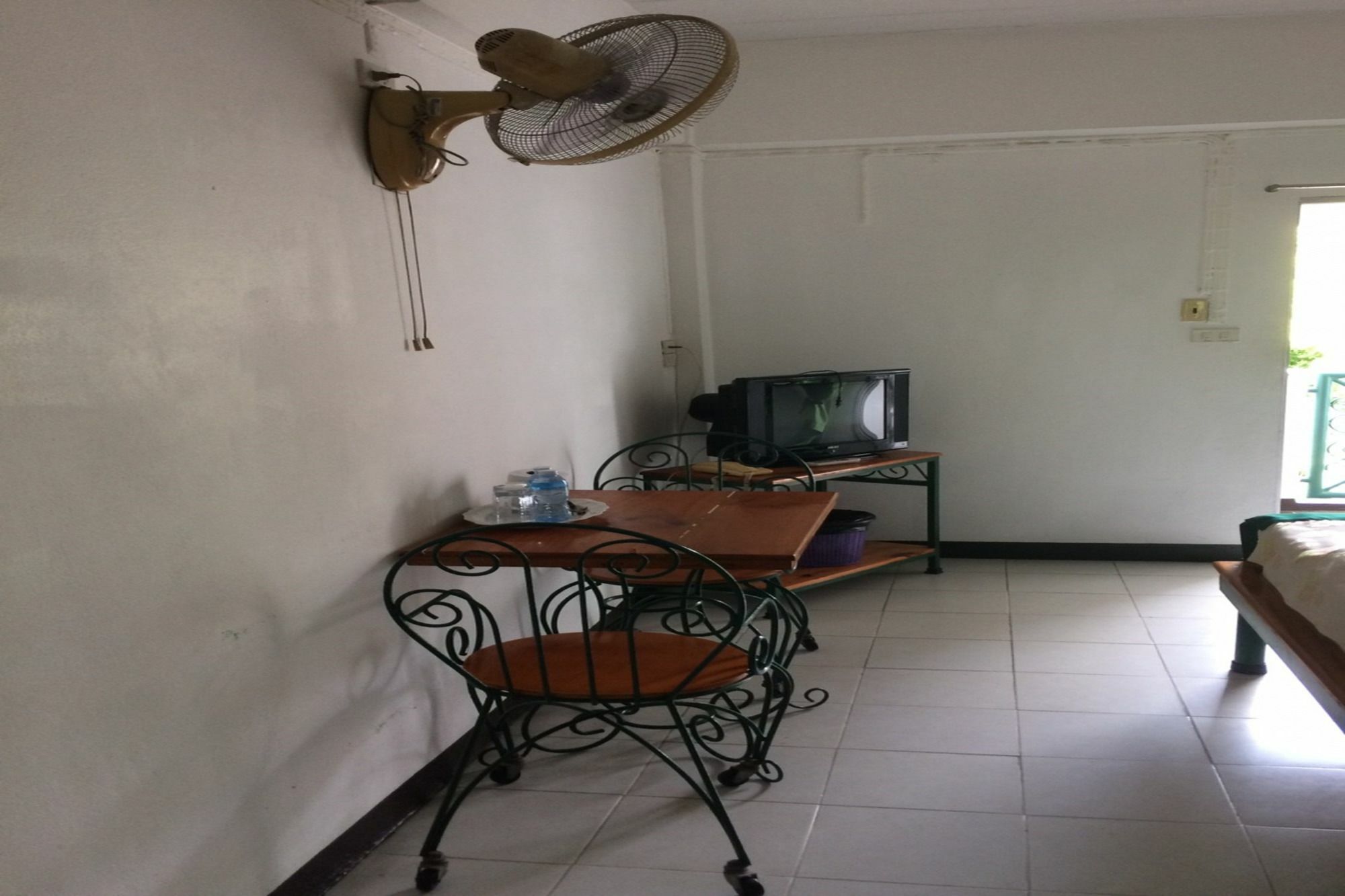 Baan Khun Mae Apartment Bangkok Exterior foto